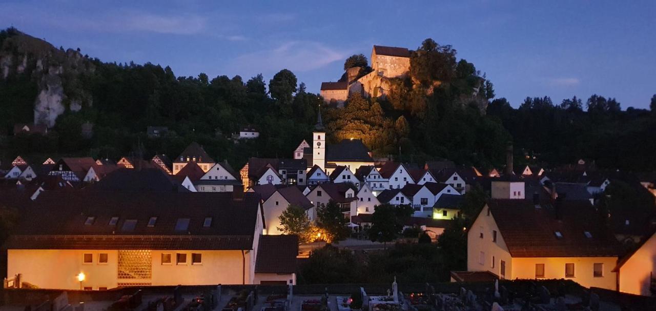 Gasthaus Zum Schneider 波滕施泰因 外观 照片